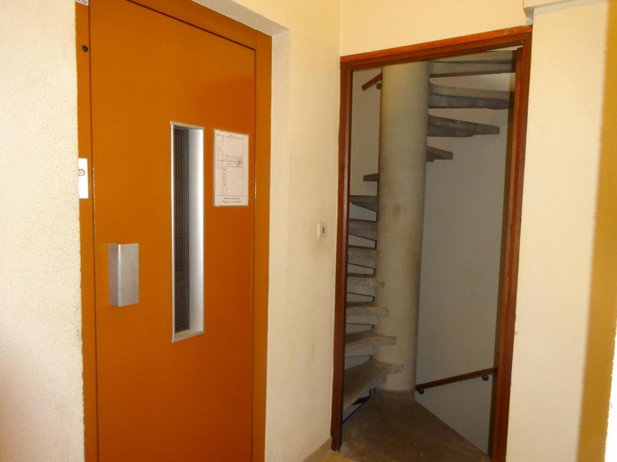 אמלי-לה-באינס-פללדה Studio N°3, Agreable Et Bien Situe מראה חיצוני תמונה